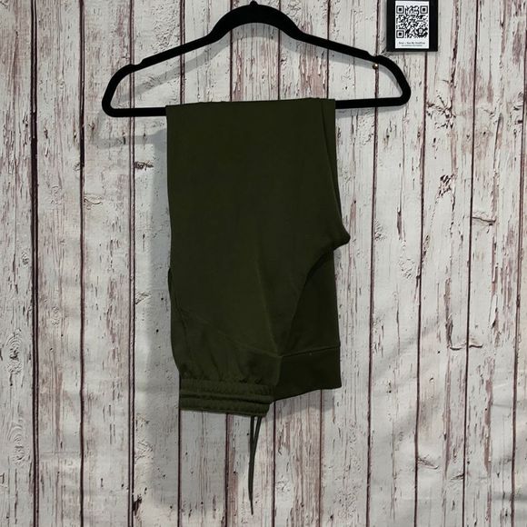 𝅺Champion C9 Joggers - Picture 1 of 5
